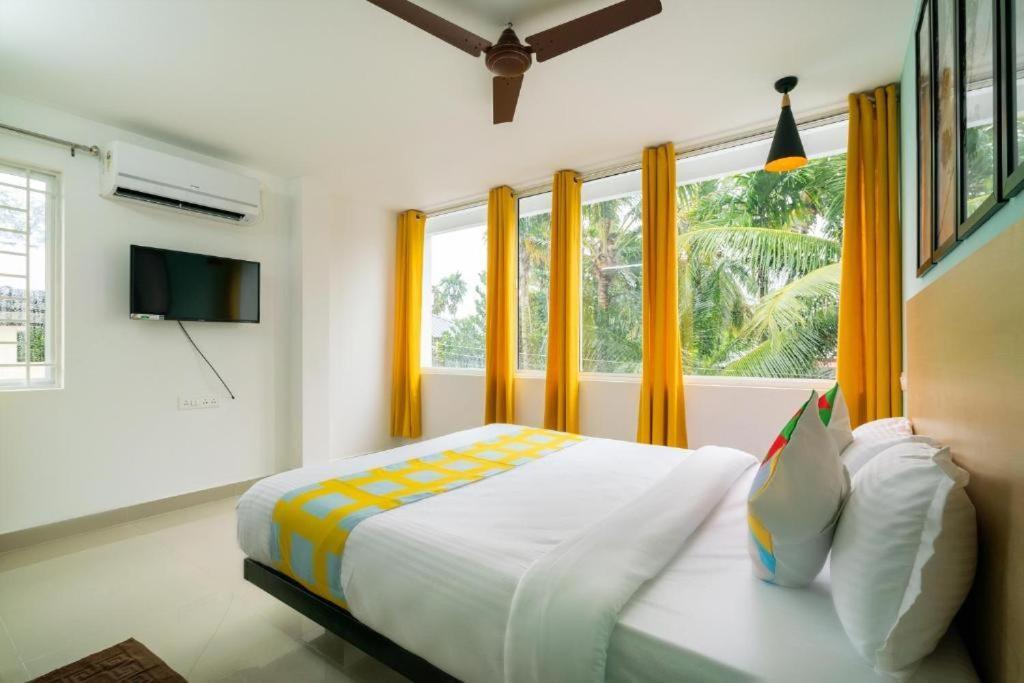 Flamingo Suites Kochi Exterior foto